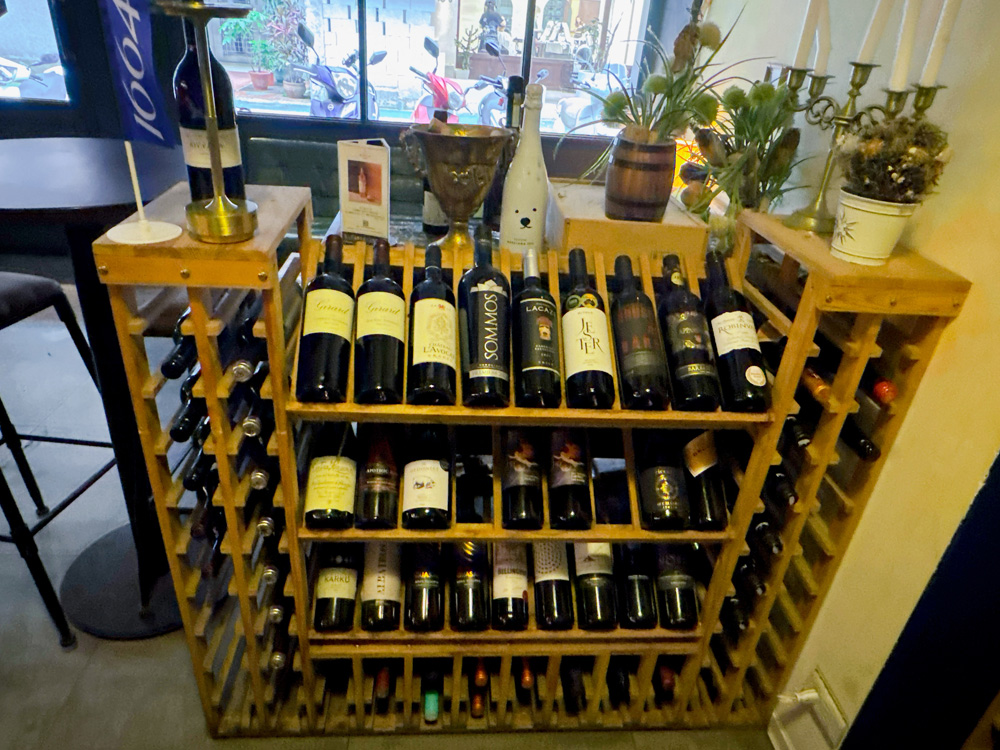 台北大安區餐酒館 |『Pan House Wine & Bistro』隱身東區巷弄的微醺基地!全家聚餐的創意家宴 x 姊妹微醺聚會的質感首選! - 第9張圖 台北大安區餐酒館 |『Pan House Wine & Bistro』隱身東區巷弄的微醺基地!全家聚餐的創意家宴 x 姊妹微醺聚會的質感首選!