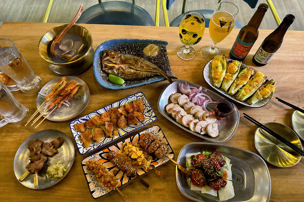 新竹竹北美食|『廢材串燒酒場-竹北遠百店』,現烤極致串燒✕英式小酒館微醺氛圍!爸媽育兒生活裡的微醺療癒儀式! - 第18張圖 新竹竹北美食|『廢材串燒酒場-竹北遠百店』,現烤極致串燒✕英式小酒館微醺氛圍!爸媽育兒生活裡的微醺療癒儀式!